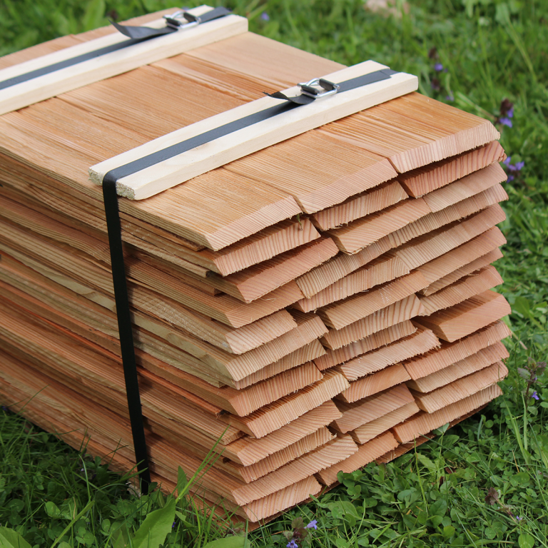 Lärchenschindeln 40 cm als Holzschindeln mit gefaster Kante